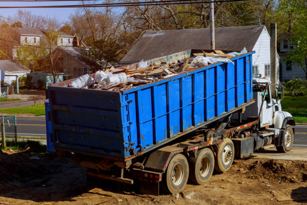 Best Garage Cleanout  in Fort Pierce North, FL